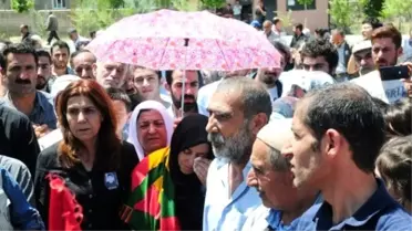 Suruç'taki Patlamada Ölen Yunus Van'da Toprağa Verildi