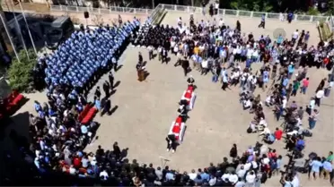 Şehit Polisler Son Yolculuklarına Uğurlanıyor (1)
