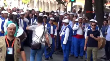 Edirne Kırkpınar Ağası Selim?e Davullu Zurnalı Karşılama
