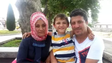 Kas Hastalığı Tedavisi İçin Denek Olan Aile Yardım Bekliyor