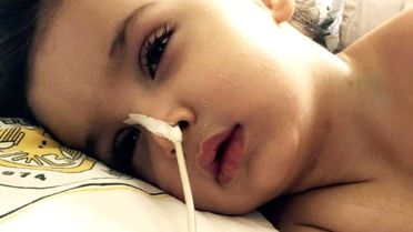 20 Aylık Çocuğun Boğazına Fıstık Kaçtı, Felç Oldu