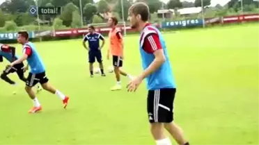 Hamburg Batuhan'ı Tanıttı!