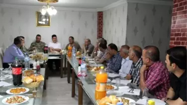 Kaymakam Büyükköse'ye Veda Yemeği