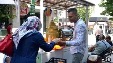 Eskişehir'de 'Sifon Limonata' Geleneği Sürüyor