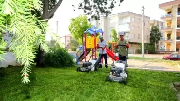 Buca'da Parklar Gönüllülere Emanet