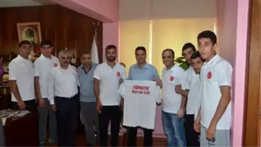 Ataşbak, Tayland'ta Dünya Şampiyonasına Katılacak 5 Sporcuyu Kabul Etti