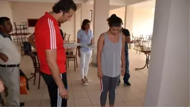 Öğrenciler Mülakatta Ter Döktü