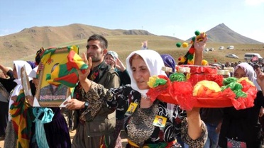 12 Gün Sınırda Bekletilen YPG'linin Cenazesi PKK Mezarlığında Toprağa Verildi