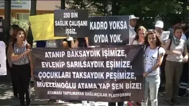 Atanamayan Sağlıkçılardan 'Tabutlu' Yürüyüş