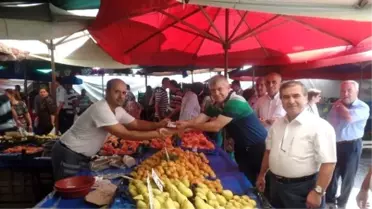 Şehzadeler'den Pazarcılara Kimlik Kartı