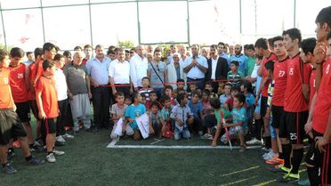 Akziyaret Gençliği Spor Sahasına Kavuştu