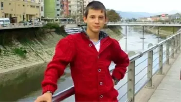 Ehliyetsiz ve Kasksız Motosikletliler Çarpıştı: 1 Ölü, 1 Yaralı