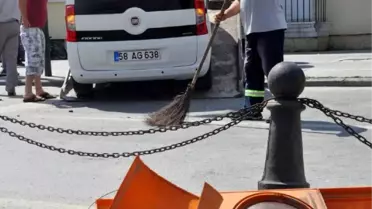 Hafif Ticari Araç Takla Attı: 1 Ölü, 1 Yaralı