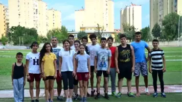 Adana Gençlikspor Atletleri Final Yarışmaları İçin Ankara'ya Gitti