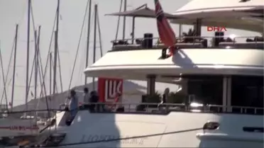 British Billionaire Hosts World Stars Lionel Richie And Kevin Costner Off Turkey?s Bodrum