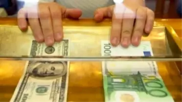 Dolar ve Euro Yeni Güne Yeni Rekor Düzeylerde Başladı, Dolar 2.84'ü Aştı