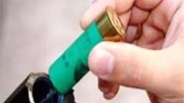 Tüfekle Oynarken Ablasını Yaraladı