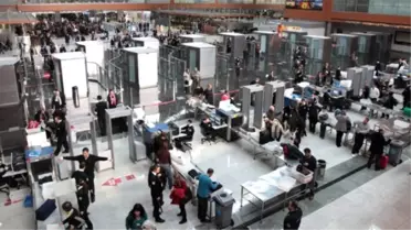 Sabiha Gökçen'de Arama İçin Gazinin Protez Bacağı Çıkartıldı