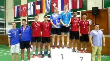 Avrupa Badmintonuna Yıldırım Damgası