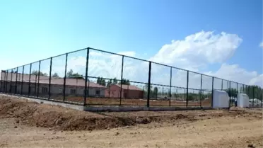 Erciş Belediysi'nden Semt Sahası Çalışması