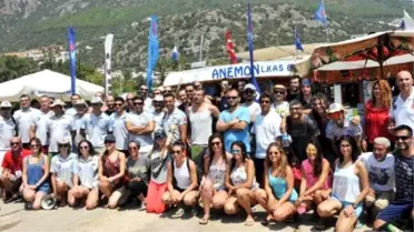 Dalgıçlar Kaş'ta Yarıştı