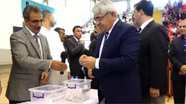 Kars'ta TOKİ Kuraları Çekildi