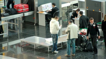 İçkiyi Uçağa Sokamayınca Hepsini İçti
