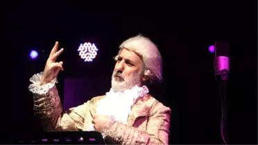 Şarkılar Neyi Söyler' Operası İzleyenlerden Tam Not Aldı