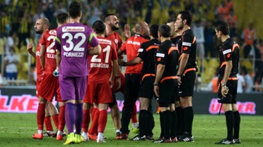 Antalyaspor'dan 90+6 İsyanı