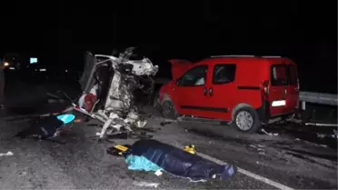Kütahya'da Zincirleme Kaza: 2 Ölü, 8 Yaralı