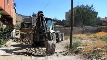 İbrahim Ağa Mahallesinde Parke Çalışmaları