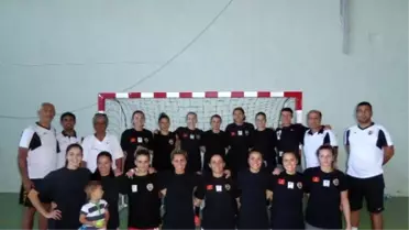 Kastamonu Belediye Kadın Hentbol Takımı Çatalzeytin'de