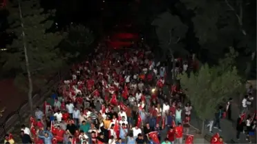 Konya'da Ülkücülerden 'Şehide Saygı, Teröre Lanet' Yürüyüşü
