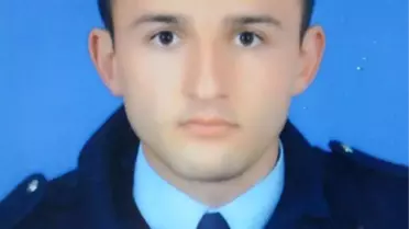 Fenerbahçe'den Şehit Polisin Küçük Yeğenine İmzalı Forma