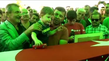 Minik Furkan Her Uçak Geçişinde Şehit Dayısını Anıyor