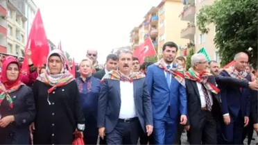 BBP Genel Başkanı Destici, Ertuğrulgazi Türbesi'nde Dua Etti