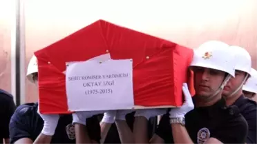 Şehit Oktay İzgi'nin Naaşı Kayseri'ye Getirildi