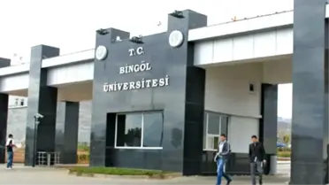 Üniversitelerde 72 Yaş Tartışması