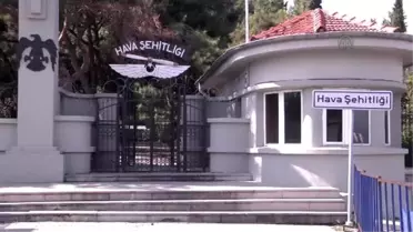 Şehitlikte Buruk Bayram