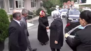 Aile ve Sosyal Politikalar Bakanı Gürcan, İzzet Baysal Huzurevi'ni Ziyaret Etti