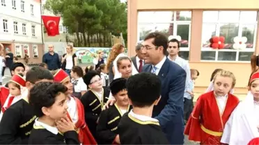 Başkan Hazinedar'dan Öğrencilere Sürpriz