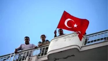 Adana'da İşten Atılan İşçiler Dama Çıktı
