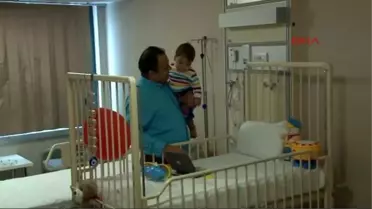 Poyraz Bebek Sağlığına Kavuştu; İlk İşi Oyuncaklarıyla Oynamak Oldu