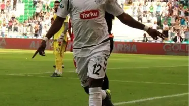 Traore Trabzonspor'u Seviyor