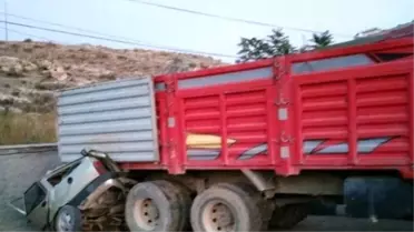 Ankara'da Trafik Kazası: 3 Ölü, 5 Yaralı