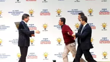 AK Parti Beyannamesi Muhalefeti Güçlendirir mi?