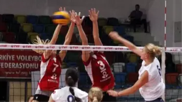Atom Trefl Sopot-Proton Saraton: 1-3 (Cengiz Göllü Turnuvası)