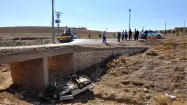 Köprüden Uçan Otomobilde Sürücü Öldü, Kızı Yaralandı