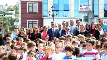 Başkan Genç'ten Çocuklara Sürpriz
