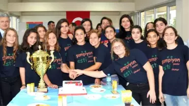 Çifte Şampiyonluğu Kutladılar